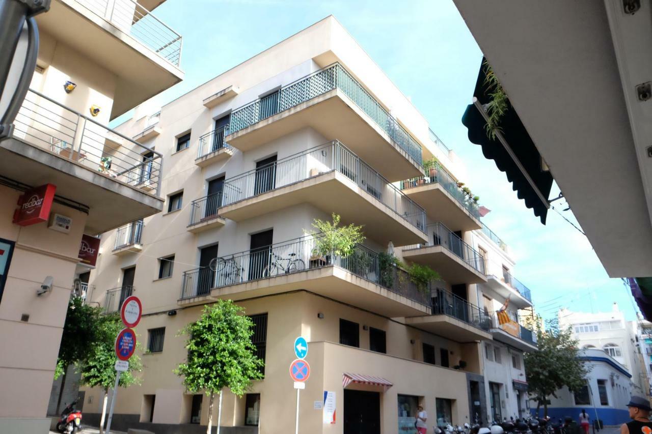 Sunset Penthouse Sitges Apartment ภายนอก รูปภาพ