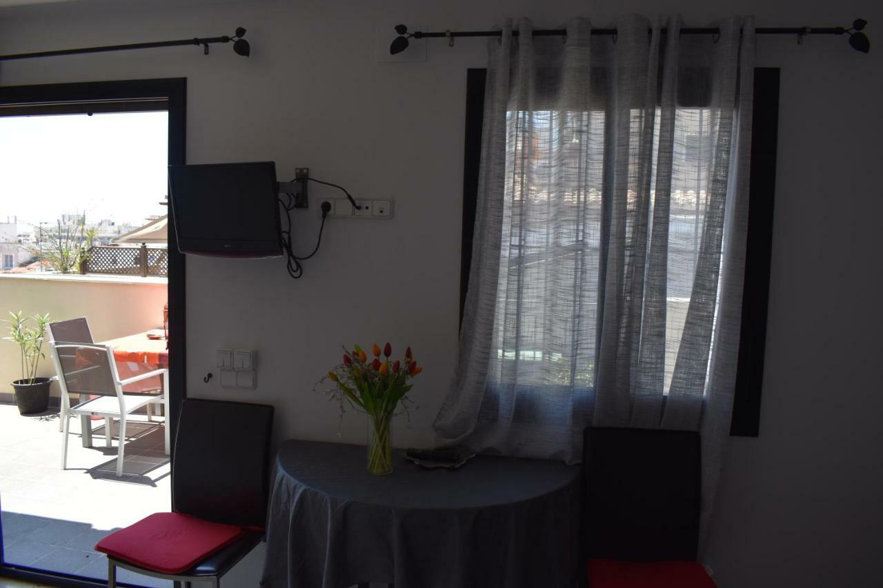 Sunset Penthouse Sitges Apartment ภายนอก รูปภาพ